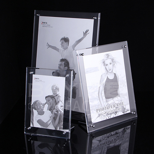 Wall Mounted Acrylic Photo Frames Made In China